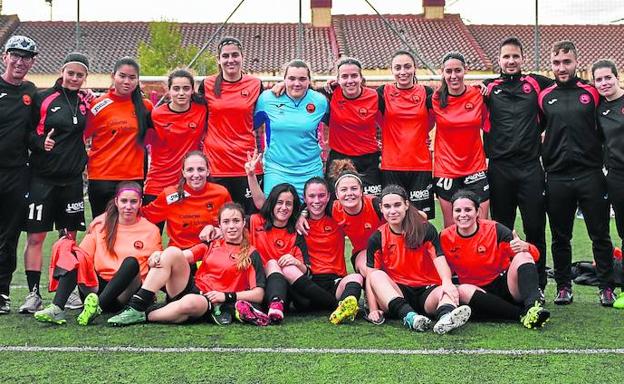 Equipo del Parquesol femenino, de Segunda División. 