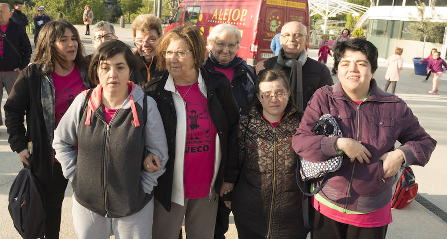 Fotos: 41 edición de la Marcha Asprona en Valladolid