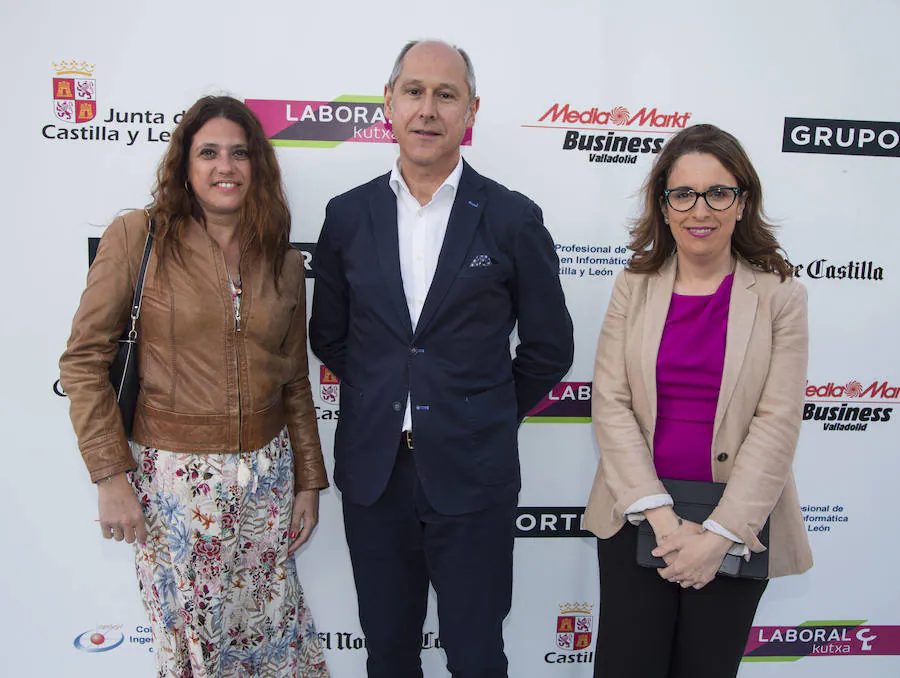 Marta García, José Luis Arranz (Atrevia) y Laura del Palacio (relaciones externas de Mercadona Valladolid).