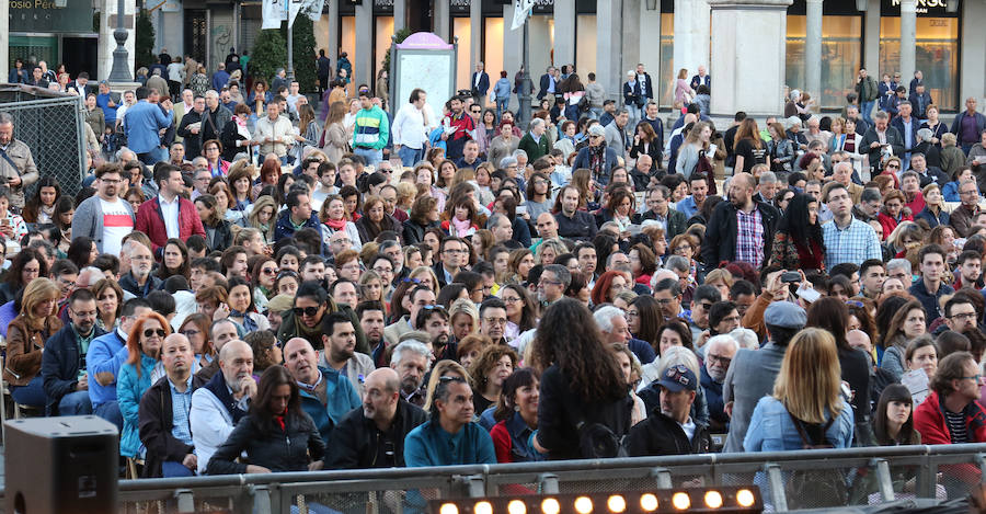 Fotos: TEDx se celebra en la plaza mayor de Valladolid