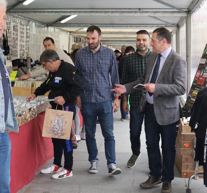 Feria del Disco en la Plaza de Portugalete de Valladolid