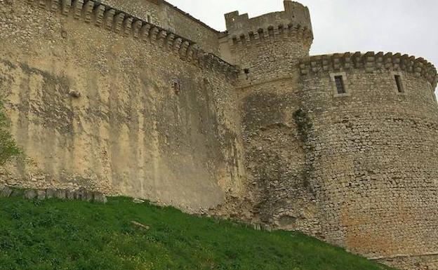 El PSOE reclama un compromiso para restaurar el castillo de Cuéllar