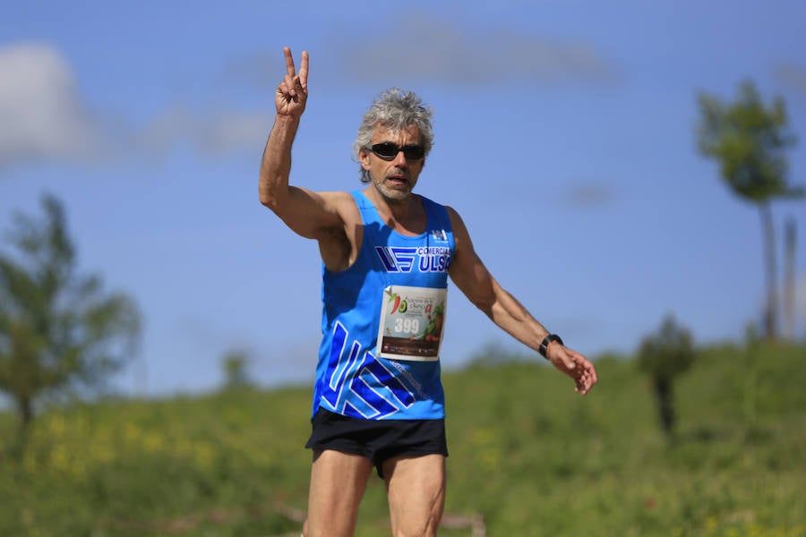 Más de 500 corredores se citaron en el Museo de la Ciencia para participar en la X Carrera de la Ciencia. Una edición que estuvo marcada por el buen tiempo y el viento.