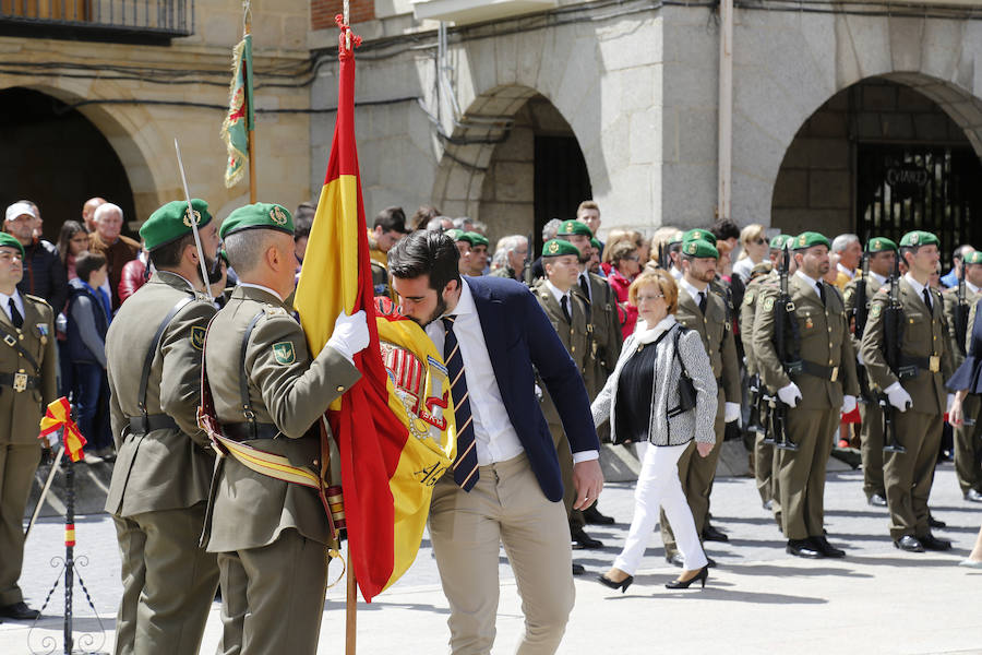 Fotos: Jura de bandera en Aguilar 1/2