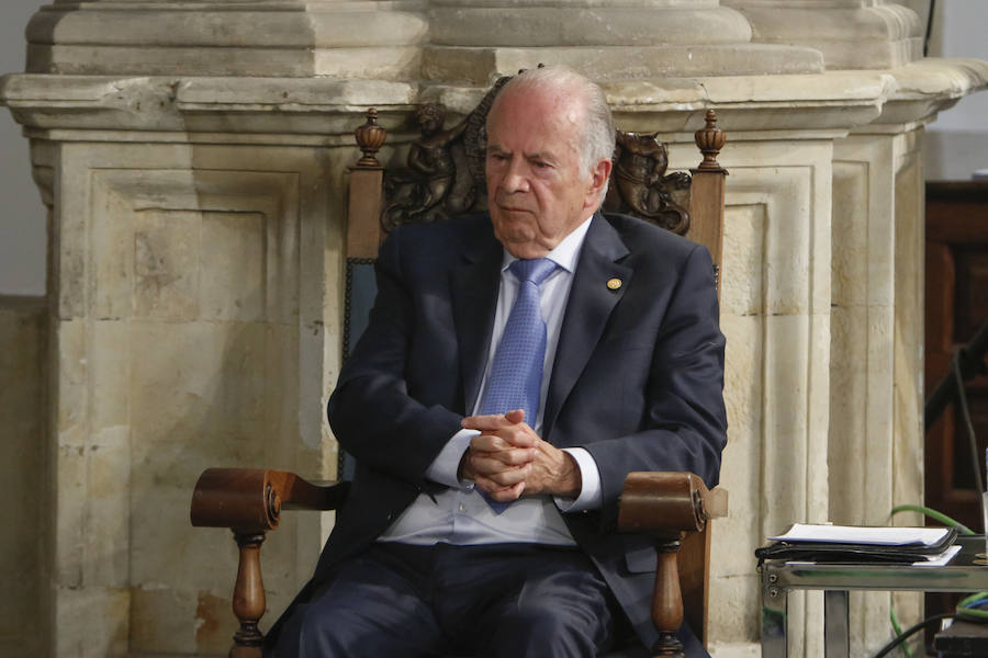 Sesión plenaria de las Cortes en Salamanca