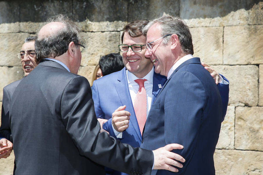 Sesión plenaria de las Cortes en Salamanca