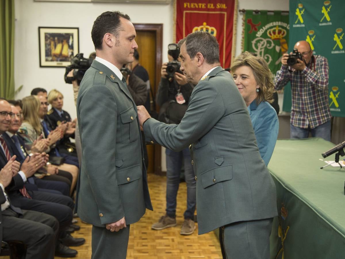 Durante la celebración, que ha tenido lugar en la sede de la Comandancia de Valladolid, el presidente de la Audiencia Provincial, Feliciano Trebolle ha sido condecorado con la Medalla al Mérito de este Cuerpo