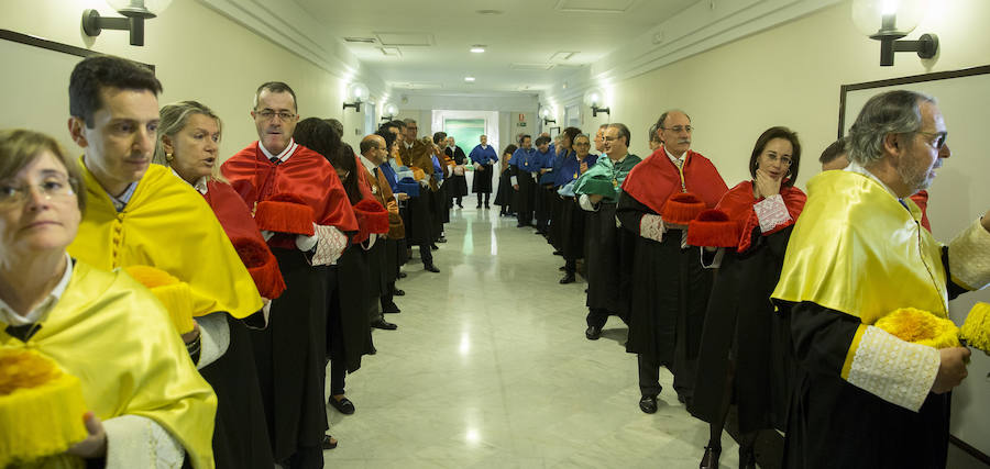 Fotos: Toma de posesión de Antonio Largo como rector de la Uva