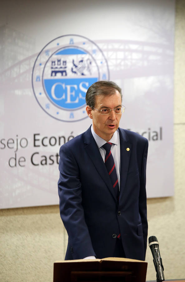 Fotos: Germán Barrios toma posesión de su cargo como presidente del Consejo Económico y Social (CES) de Castilla y León
