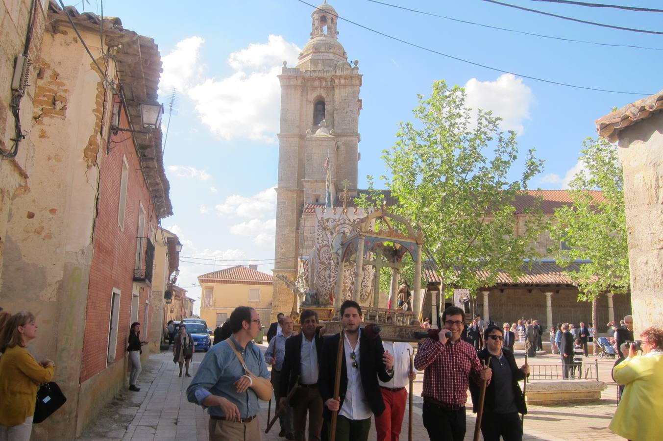 Fotos: Rogativa ante la Virgen del Rosario en Castromonte