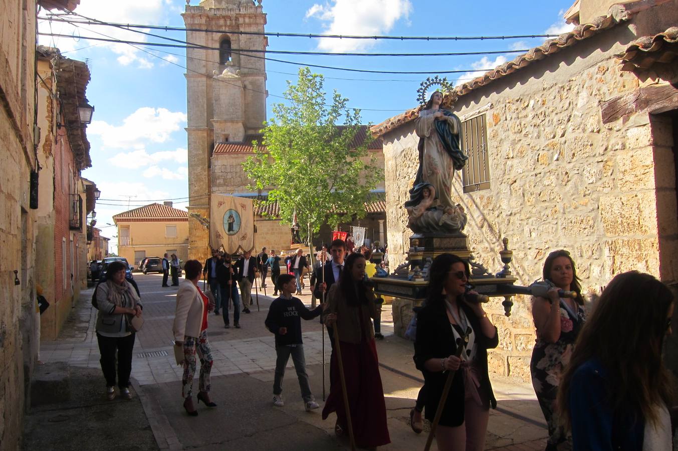 Fotos: Rogativa ante la Virgen del Rosario en Castromonte