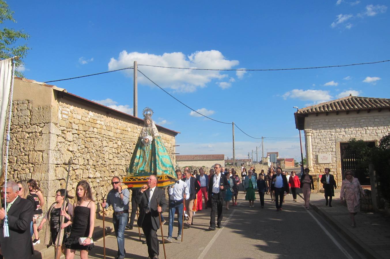 Fotos: Rogativa ante la Virgen del Rosario en Castromonte