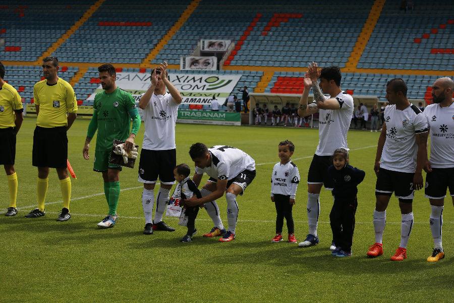 Fotos: CF Salmantino-UD Poblense