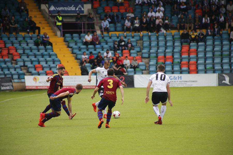 Fotos: CF Salmantino-UD Poblense