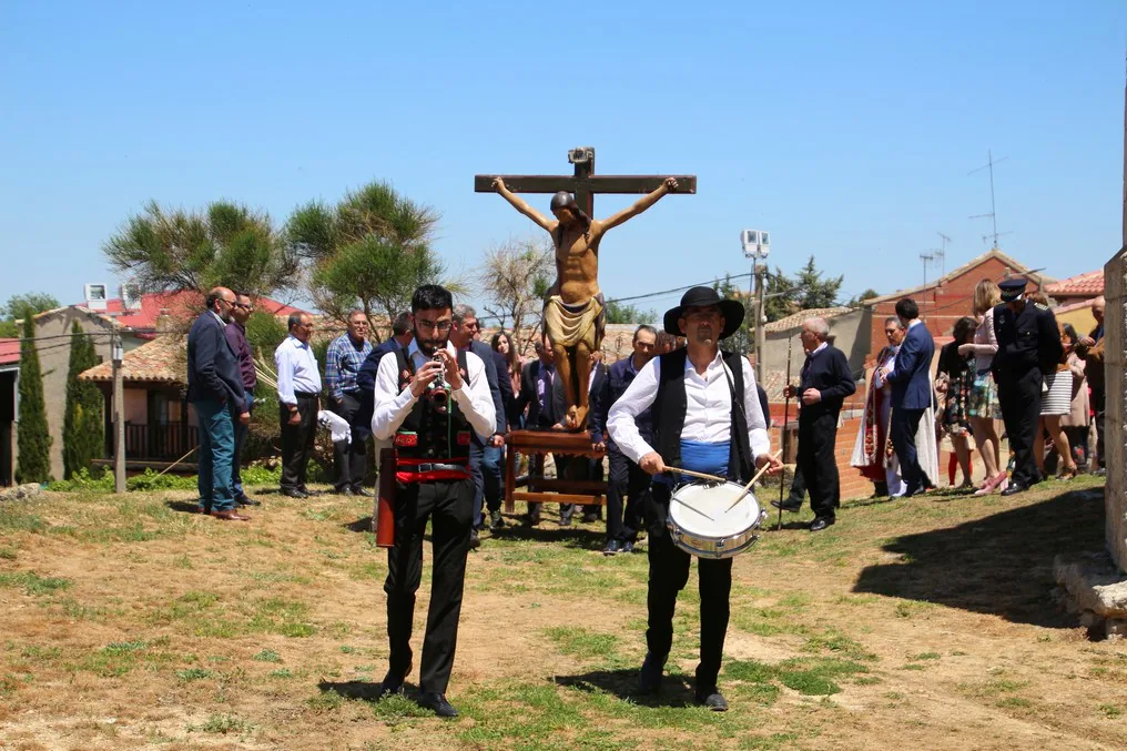 Fotos: Procesión del Cristo de las Aguas en Palacios de Campos