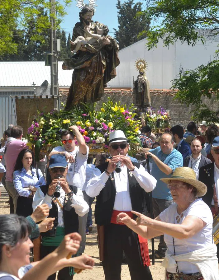 Fotos: Romería de la Virgen del Carmen de Extramuros en Valladolid