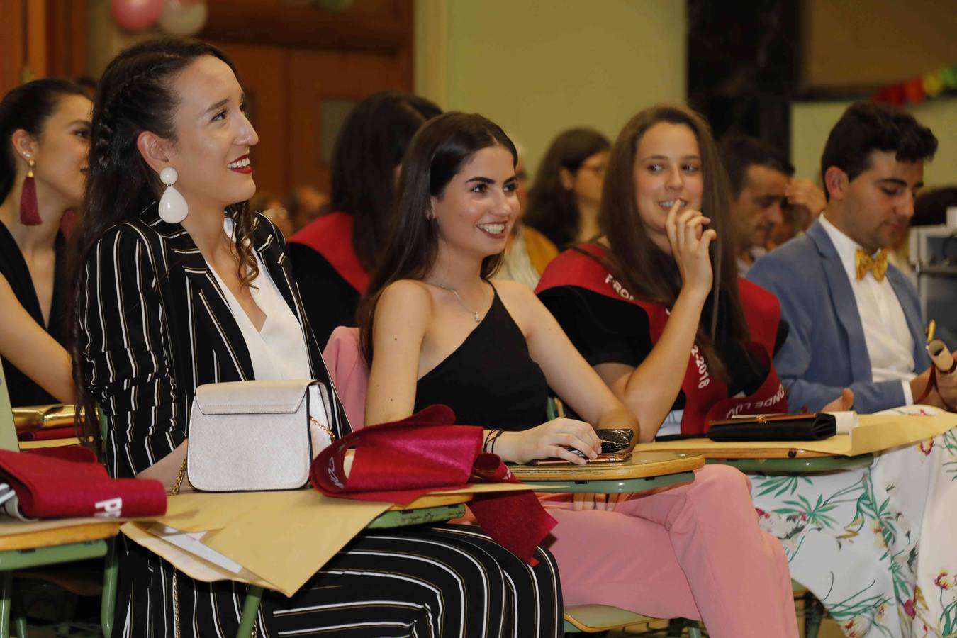 Fotos: Graduación de los alumnos de Bachillerato del IES Conde Lucanor de Peñafiel