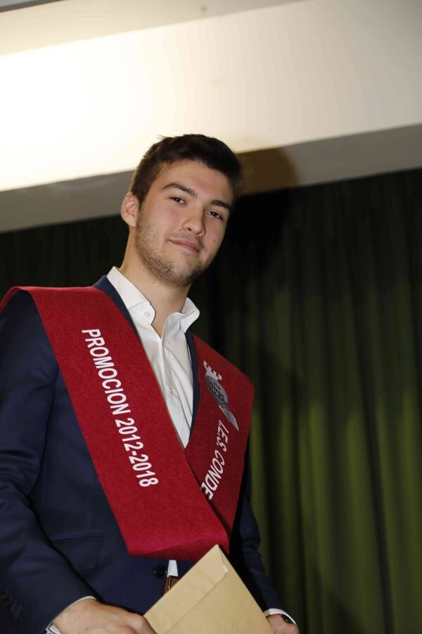 Fotos: Graduación de los alumnos de Bachillerato del IES Conde Lucanor de Peñafiel