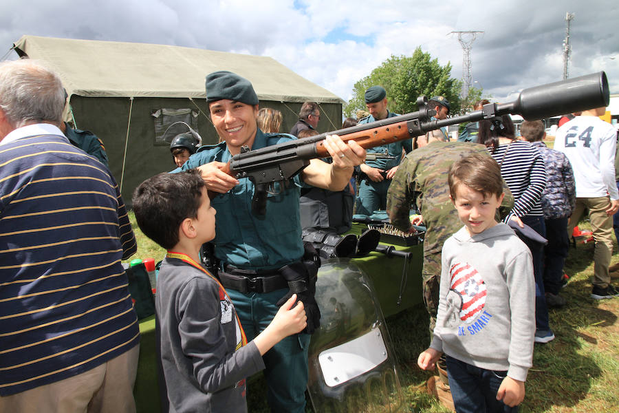 Fotos: Día de las Fuerzas Armadas en Baterías