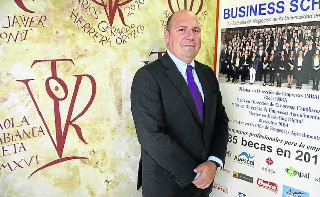 El nuevo director de IME Business School, la escuela de negocios del IME, Javier Resano.