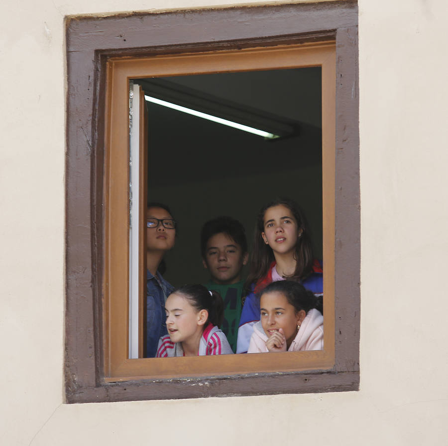 Fotos: El Rey, recibido en Aguilar (2/2)