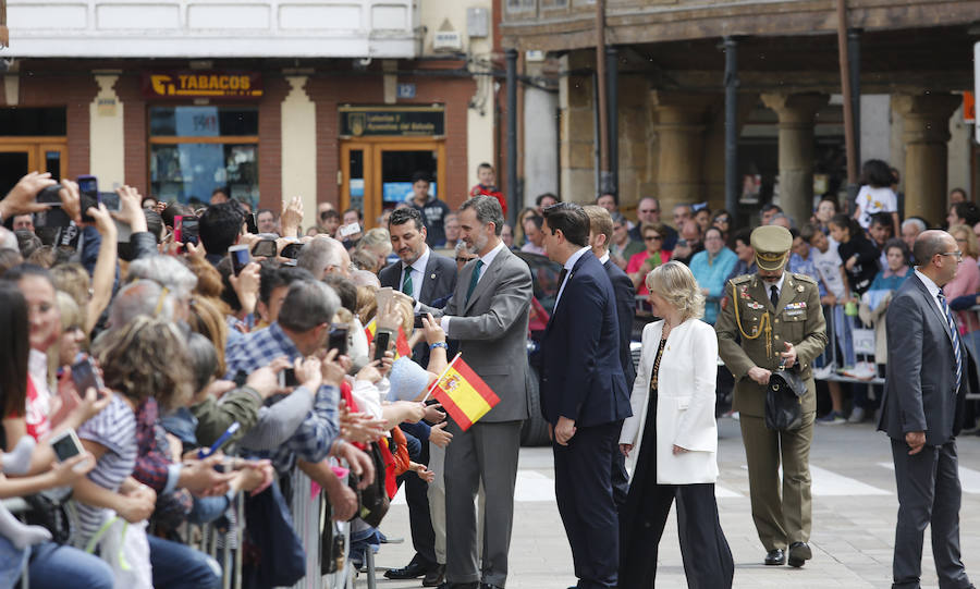 Fotos: El Rey, recibido en Aguilar (2/2)