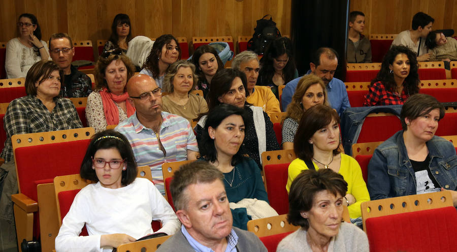 Fotos: Presentación de la unidad de cuidados paliativos pediátricos en el hospital general de Segovia
