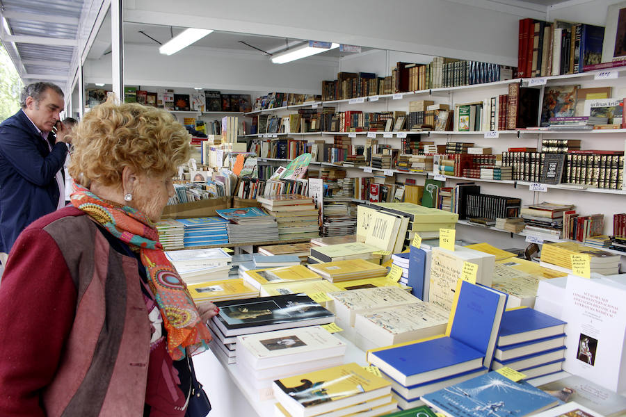 Fotos: XXVI Feria del libro antiguo y de ocasión de Palencia