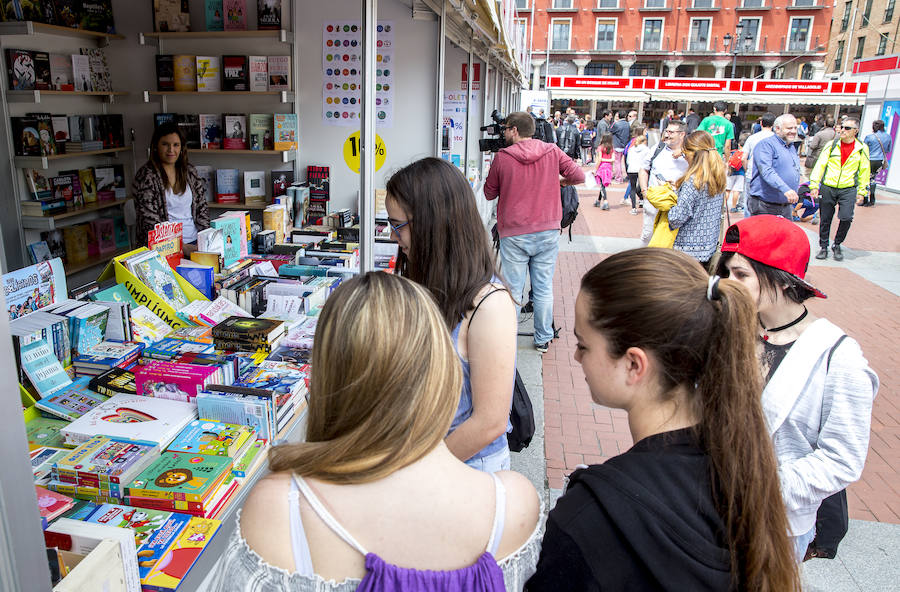 Fotos: Inauguración de la 51 Feria del Libro de Valladolid