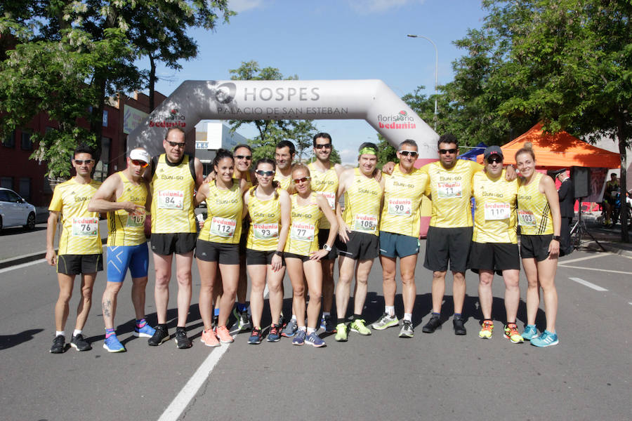 El triatleta vasco Gorka Lucena y la salmantina Lourdes Lobato se han impuesto en el XXI Cross Policía Local de Salamanca que se ha celebrado sobre un recorrido de algo más de 9 kilómetros