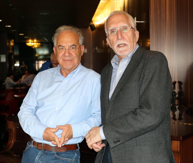 Fotos: Fernando Beltrán, Luis Mateo Díez y Agustín García Simón en la Feria del Libro de Valladolid