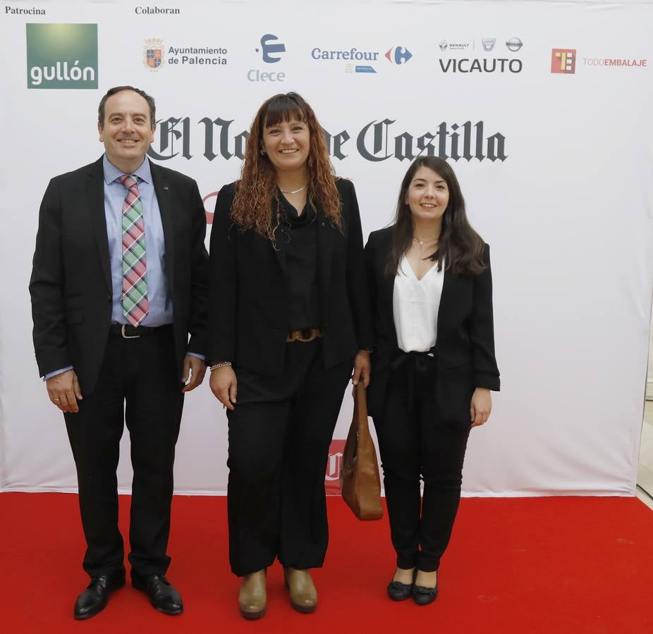 Juan Martí, Raquel Sánchez y Andrea Martí.
