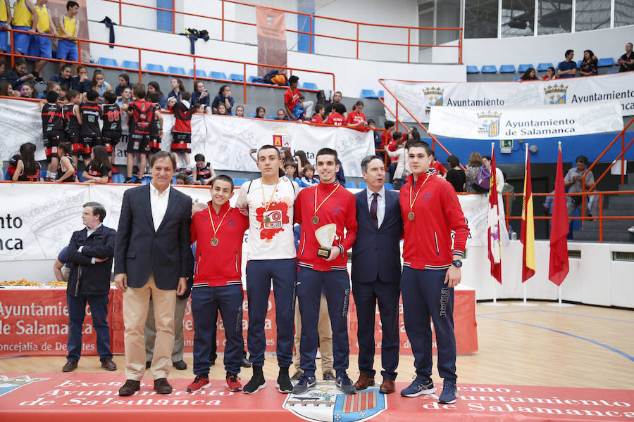 Han participado durante este curso más de 5.700 niños y niñas, de entre 4 y 18 años, de 57 centros y 14 clubes deportivos de la ciudad asociados a los colegios