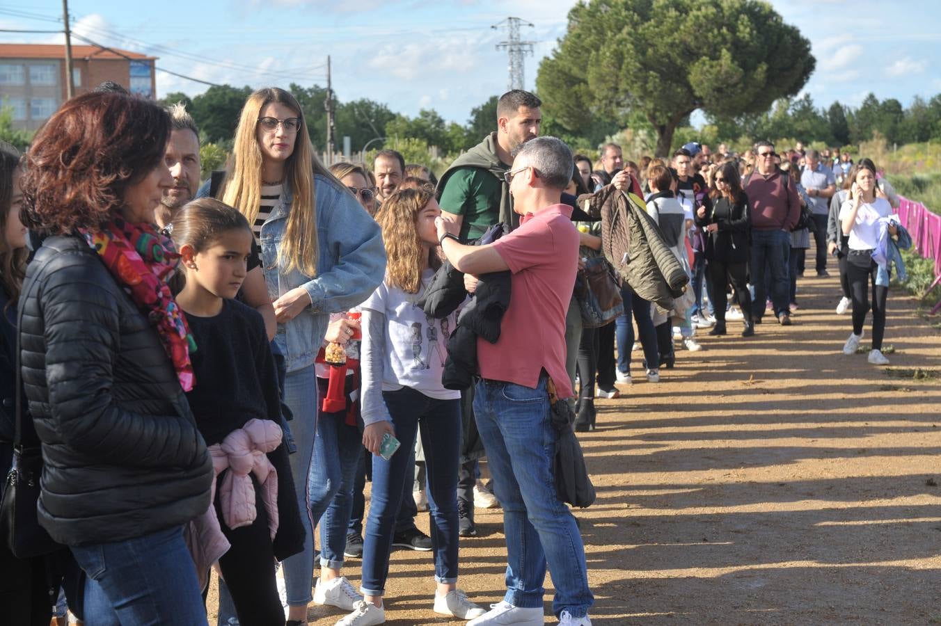 Fotos: Asistentes al concierto de Operación Triunfo en Valladolid (1/2)