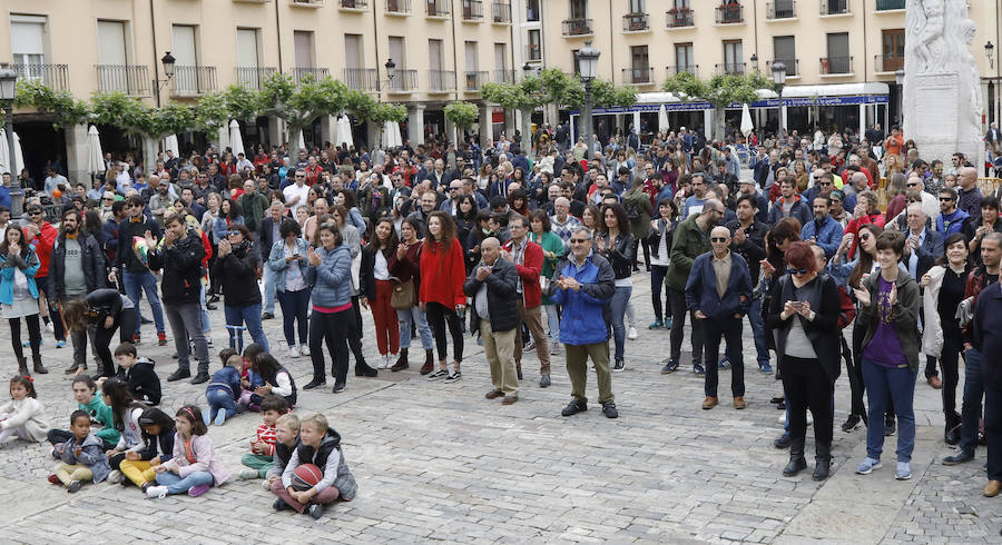 Fotos: Multitudinaria jornada de sábado en el Palencia Sonora