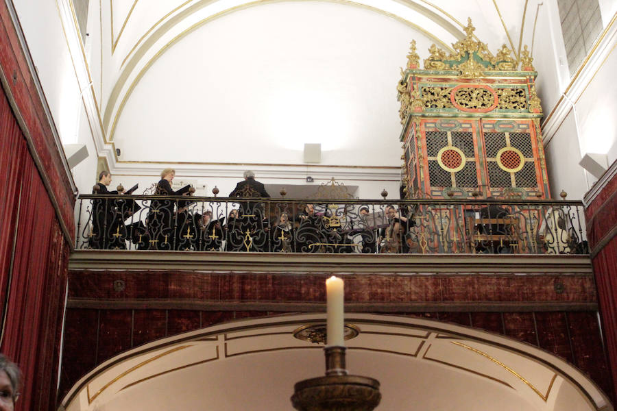 Fotos: Homilía en la Real Capilla de San Jerónimo de la Universidad de Salamanca (USAL),