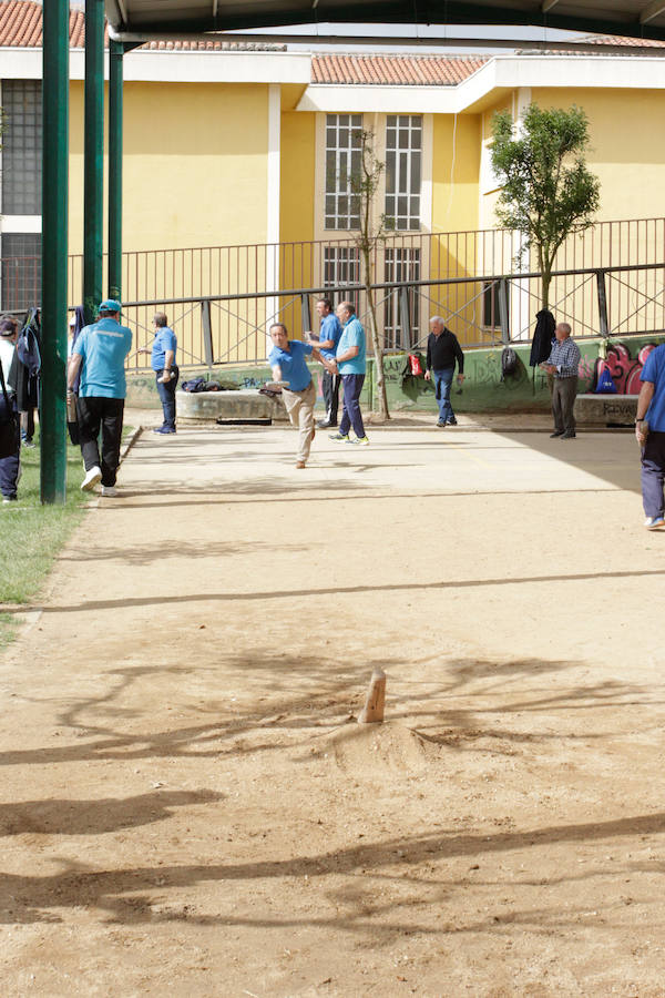 Gimnasia rítmica, tenis de mesa, piragüismo o calva, fueron algunas de las actividades festivas promovidas por el Ayuntamiento