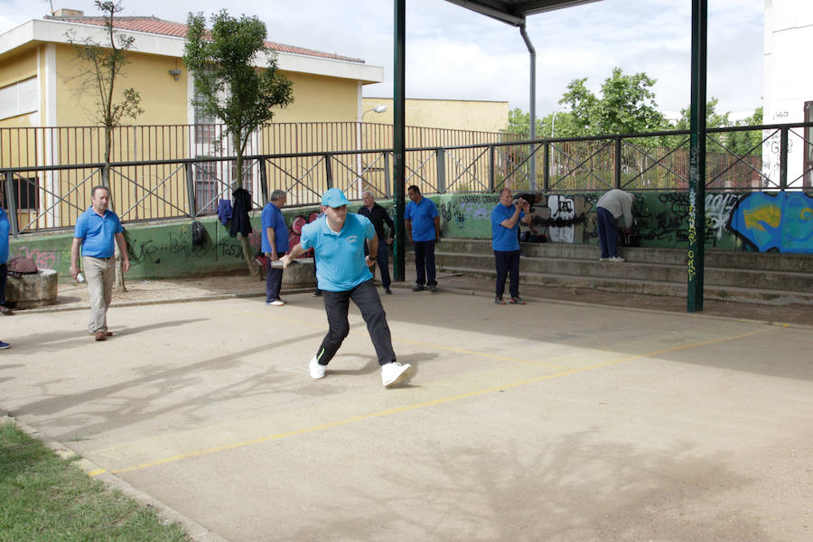 Gimnasia rítmica, tenis de mesa, piragüismo o calva, fueron algunas de las actividades festivas promovidas por el Ayuntamiento