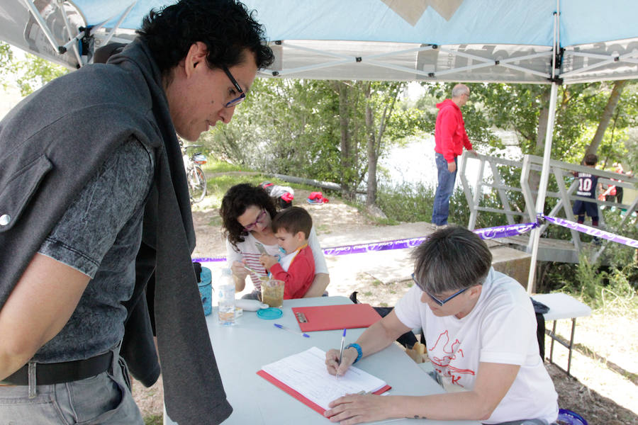 Gimnasia rítmica, tenis de mesa, piragüismo o calva, fueron algunas de las actividades festivas promovidas por el Ayuntamiento