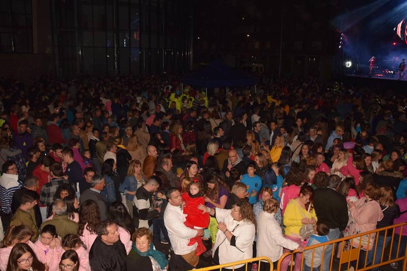 Fotos: Concierto de King África en Guardo