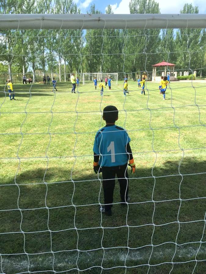Fotos: Torquemada se rinde al fútbol