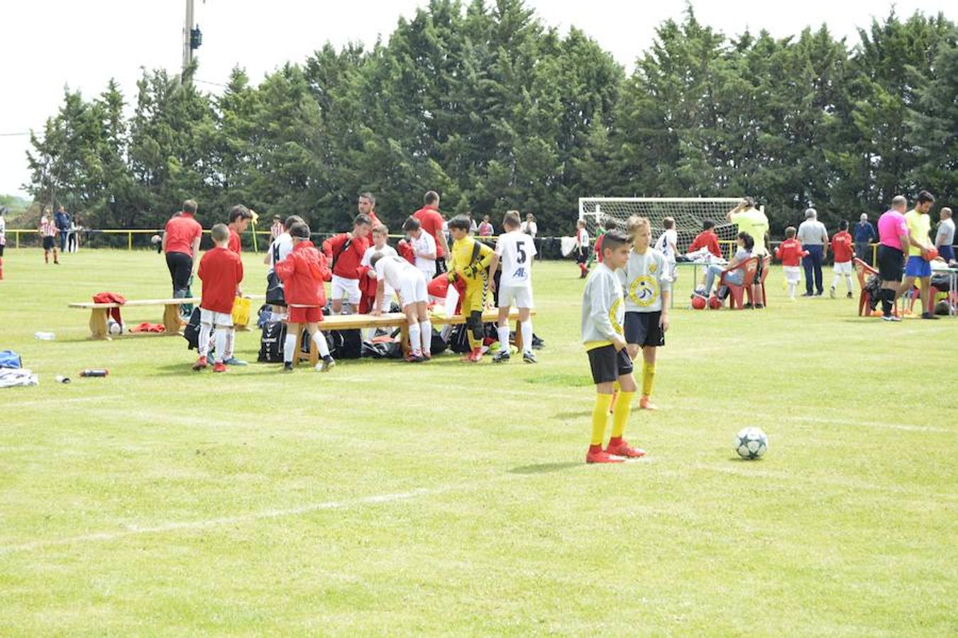 Fotos: Torquemada se rinde al fútbol