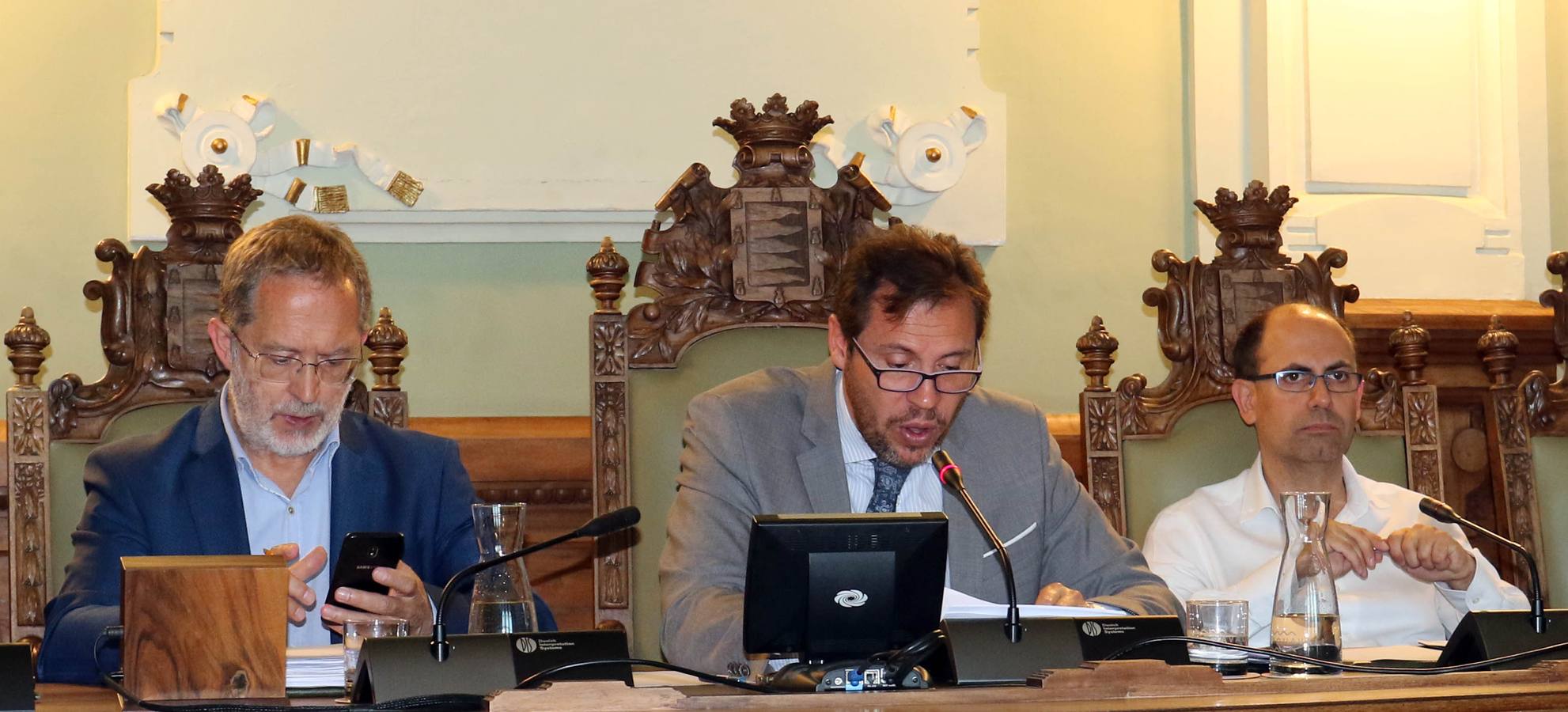 Fotos: Pleno en el Ayuntamiento de Valladolid