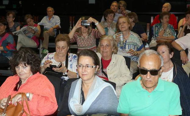 Público asistente al Aula de Cultura de El Norte de Castilla. 