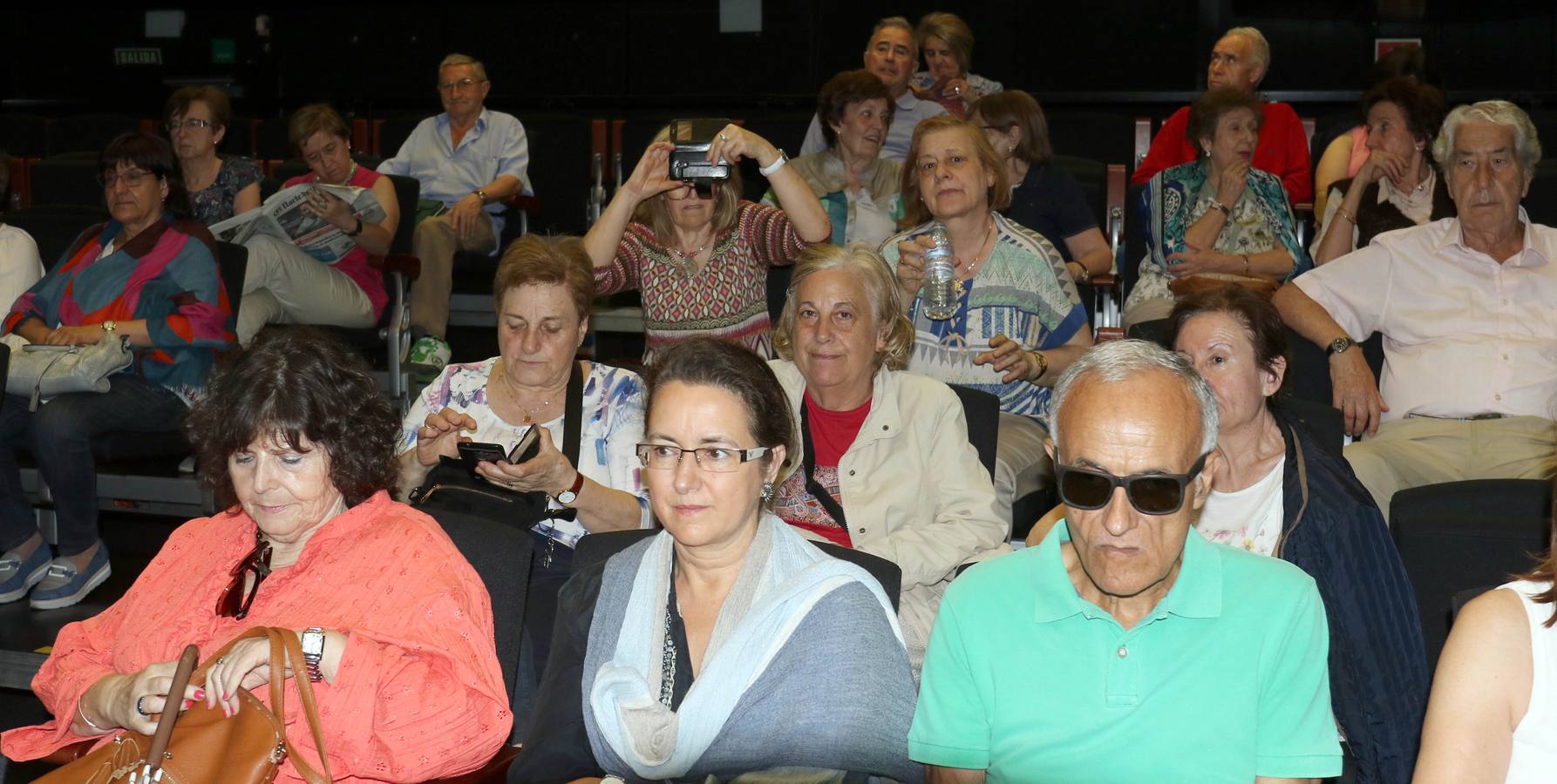 La escritora y periodista protagoniza la penúltima jornada del mes de junio con su novela 'La memoria de la lavanda' 