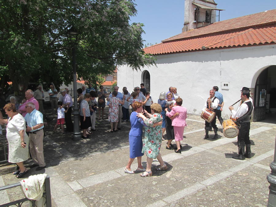 Fotos: Monterrubio de la Sierra disfruta de las fiestas de San Juan