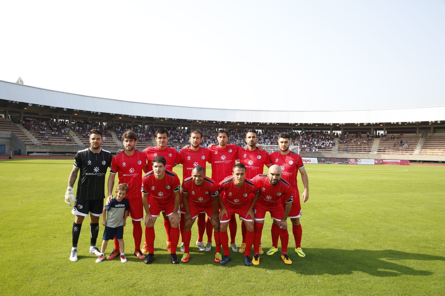 Fotos: El Salmantino asciende a Segunda B