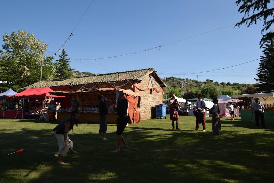 Fotos: Mercado Tamárico en Velilla de río Carrión