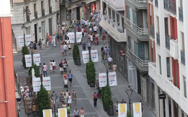 Vista general de la calle Santiago. 