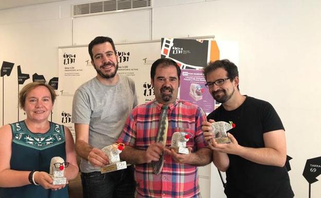 Pablo Garcinuño, Ánzoni Martín y César Díez, coordinadores del I Festival de Poesía y Prosa Humorosa 'Ávila por humor al arte'. 